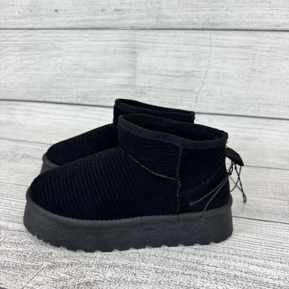 Dirty Laundry Women's Black Ribbed Sherpa Lined Booties Size 6 - Picture 2 of 9